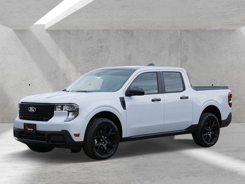Certified 2025 Ford Maverick XLT w/ XLT Luxury Package AWD/4WD image 6