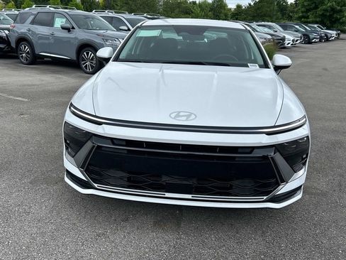 New 2025 Hyundai Sonata SEL image 2