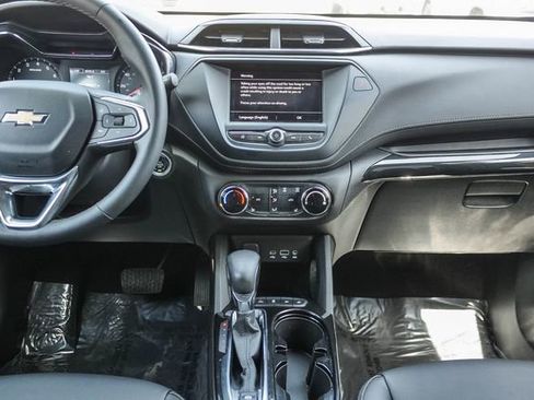 Used 2023 Chevrolet TrailBlazer ACTIV FWD image 14