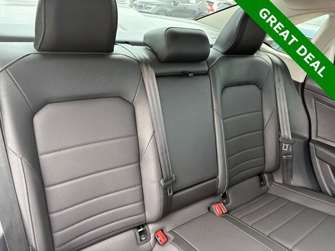 Used 2021 Volkswagen Jetta SE image 38