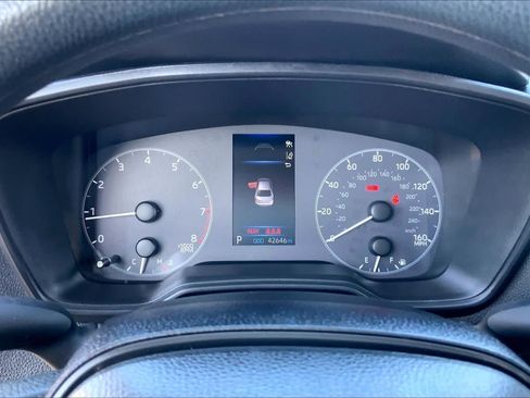Used 2025 Toyota Corolla LE FWD image 25