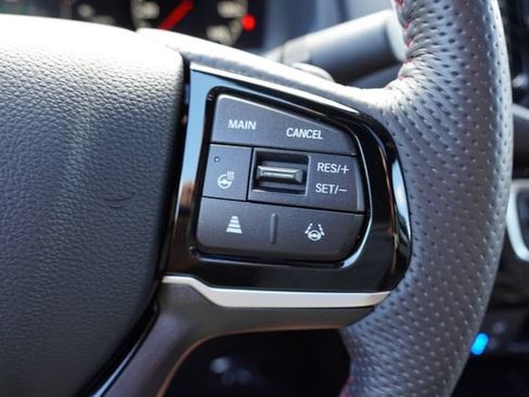 Used 2025 Honda Ridgeline Black Edition image 34
