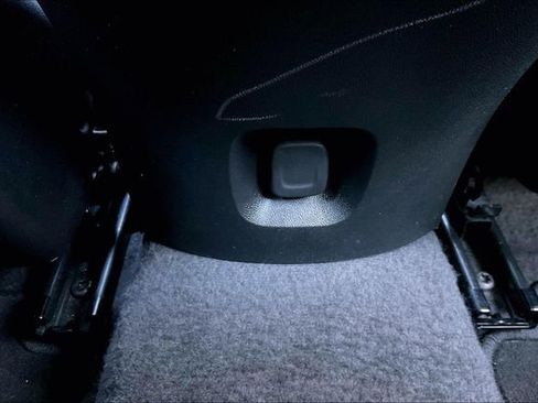 Used 2024 Chevrolet Malibu LS image 25