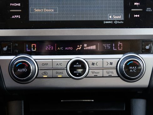 Used 2015 Subaru Legacy 2.5i Premium w/ Moonroof Package image 30