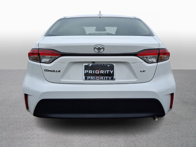 Used 2025 Toyota Corolla LE FWD image 5