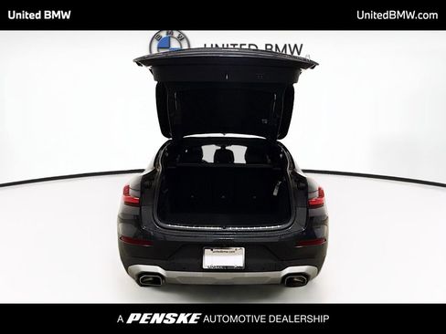 Used 2024 BMW X4 xDrive30i w/ Premium Package AWD/4WD image 14