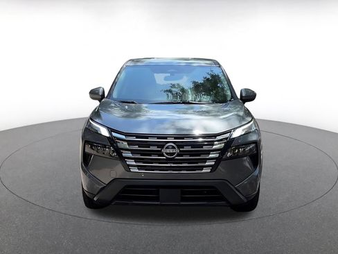 Used 2025 Nissan Rogue SV FWD image 4