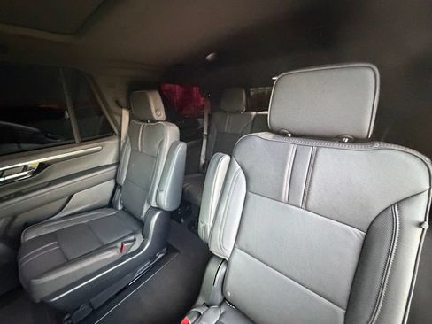 Used 2025 Chevrolet Tahoe RST w/ RST Capability Package AWD/4WD image 21