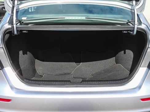 Used 2023 Honda Accord EX image 28