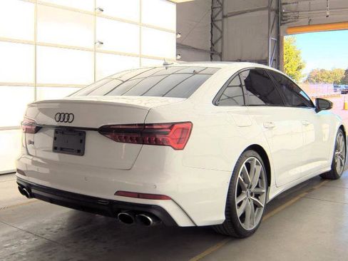 Used 2021 Audi S6 Premium Plus w/ S Sport Package AWD/4WD image 4