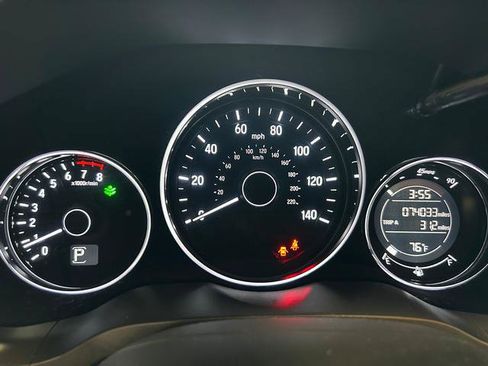 Used 2017 Honda HR-V EX image 18
