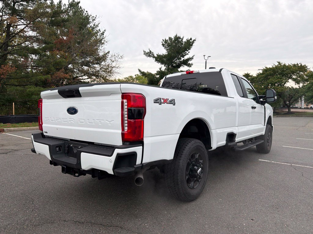 Used 2025 Ford F250 XL w/ STX Appearance Package AWD/4WD image 13