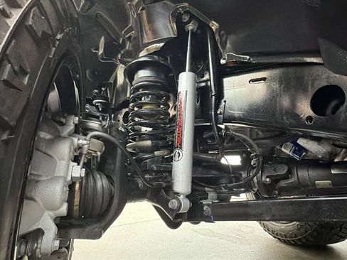 Used 2024 Jeep Wrangler Unlimited AWD/4WD image 16