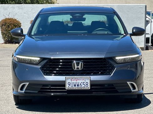 Used 2025 Honda Accord Touring image 10