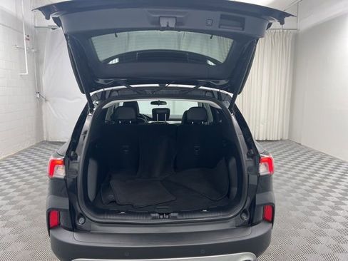 Used 2022 Ford Escape SEL image 8
