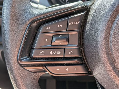 Used 2025 Subaru Crosstrek 2.0i Premium image 20