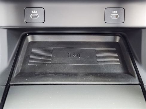 New 2025 Land Rover Discovery Sport S image 14