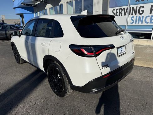 New 2026 Honda HR-V Sport image 13