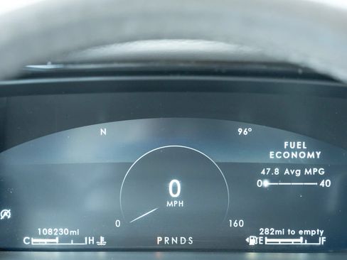 Used 2021 Lincoln Nautilus Reserve FWD image 24