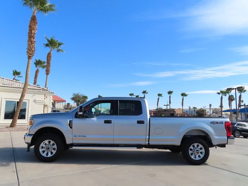Used 2021 Ford F350 XLT w/ XLT Value Package image 4