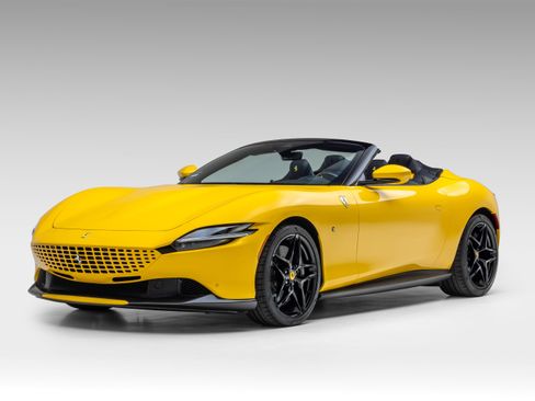 Certified 2025 Ferrari Roma Spider image 2