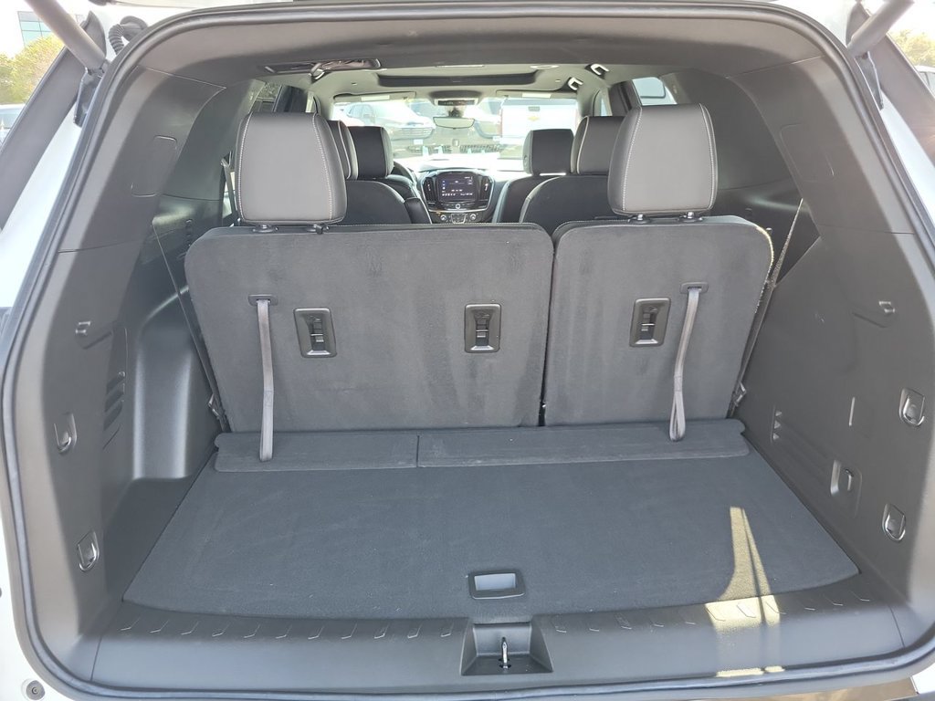 Certified 2023 Chevrolet Traverse Premier w/ Redline Edition FWD image 27