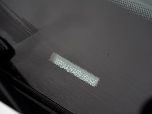 Certified 2025 Porsche Panamera 4 image 28