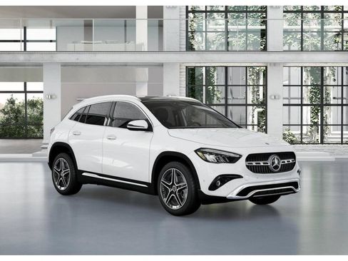 New 2026 Mercedes-Benz GLA 250 4MATIC image 11