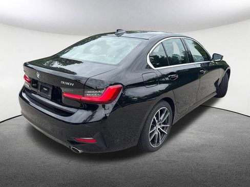 Used 2019 BMW 330i xDrive Sedan w/ Premium Package AWD/4WD image 14
