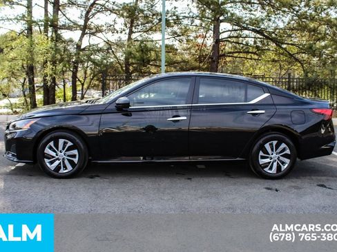 Used 2025 Nissan Altima 2.5 S image 6