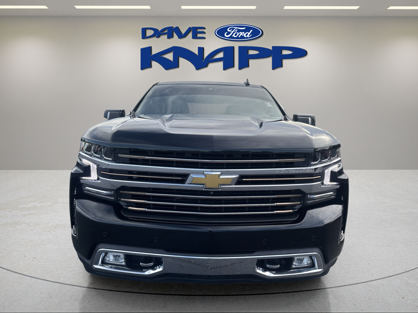 Used 2021 Chevrolet Silverado 1500 High Country w/ Technology Package AWD/4WD image 2