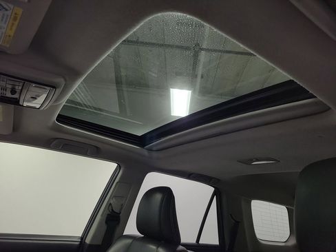 Used 2019 Toyota 4Runner Limited image 14