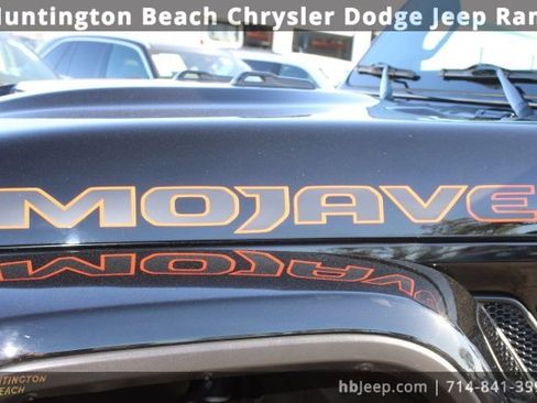 Used 2021 Jeep Gladiator Mojave image 9