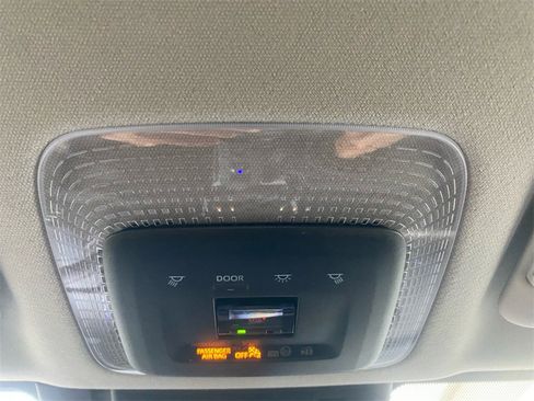 Used 2023 Toyota Prius XLE image 26