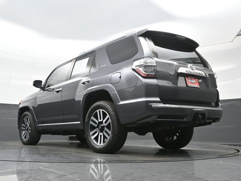 Used 2022 Toyota 4Runner Limited image 33