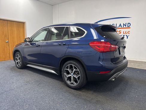 Used 2018 BMW X1 xDrive28i AWD/4WD image 2