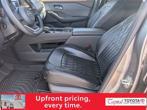 Used 2023 Nissan Rogue SV FWD image 13
