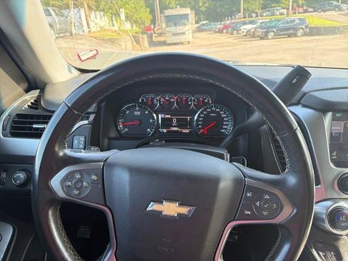 Used 2015 Chevrolet Suburban LT AWD/4WD image 8