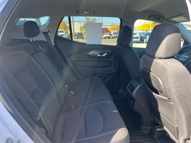 Used 2023 GMC Terrain SLE w/ Driver Convenience Package FWD image 13