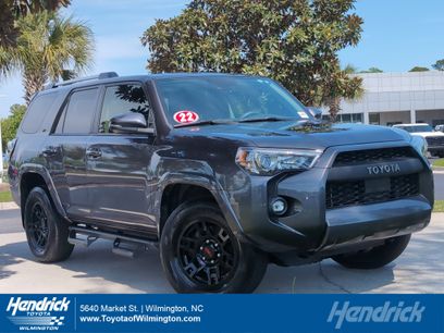Certified 2022 Toyota 4Runner SR5 Premium w/ Moonroof Package