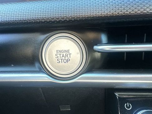 Used 2025 Hyundai Tucson Blue image 33