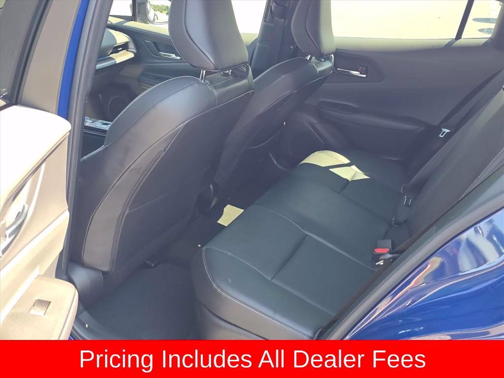 Used 2024 Toyota Prius XLE FWD image 10