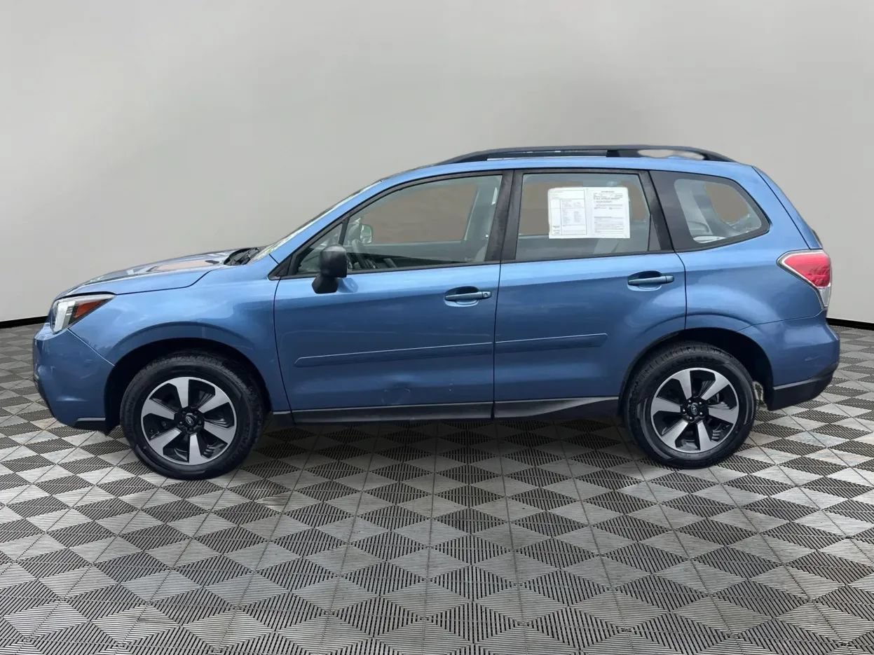 Used 2017 Subaru Forester 2.5i w/ Alloy Wheel Package AWD/4WD image 8