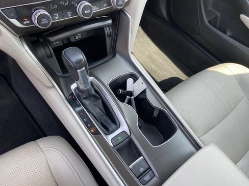 Used 2018 Honda Accord EX-L image 24