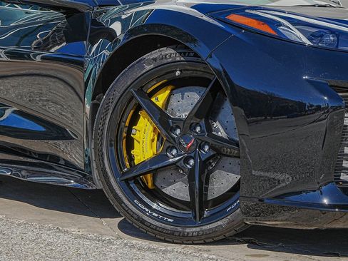 Used 2025 Chevrolet Corvette E-Ray w/ Battery Protection Package image 2
