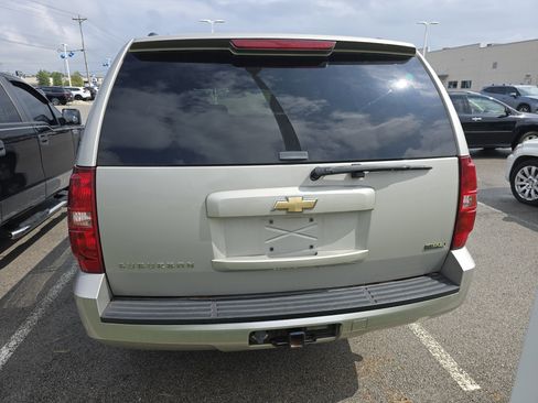 Used 2007 Chevrolet Suburban LT image 6