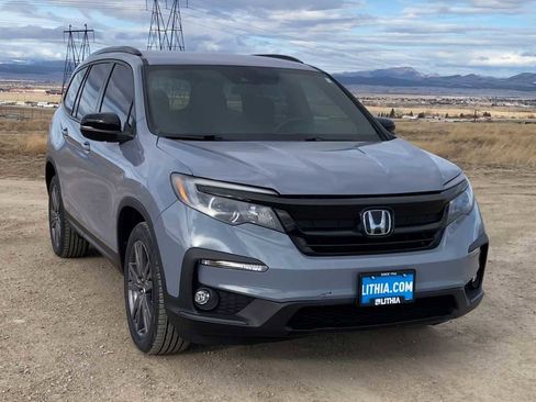Used 2022 Honda Pilot Sport image 3
