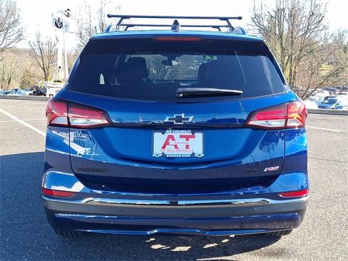 Certified 2022 Chevrolet Equinox RS w/ RS Leather Package image 5