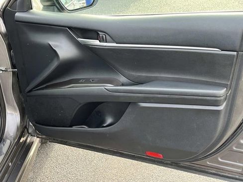 Used 2023 Toyota Camry SE FWD image 20