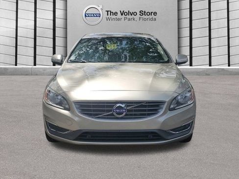 Used 2018 Volvo S60 T5 Inscription FWD image 2